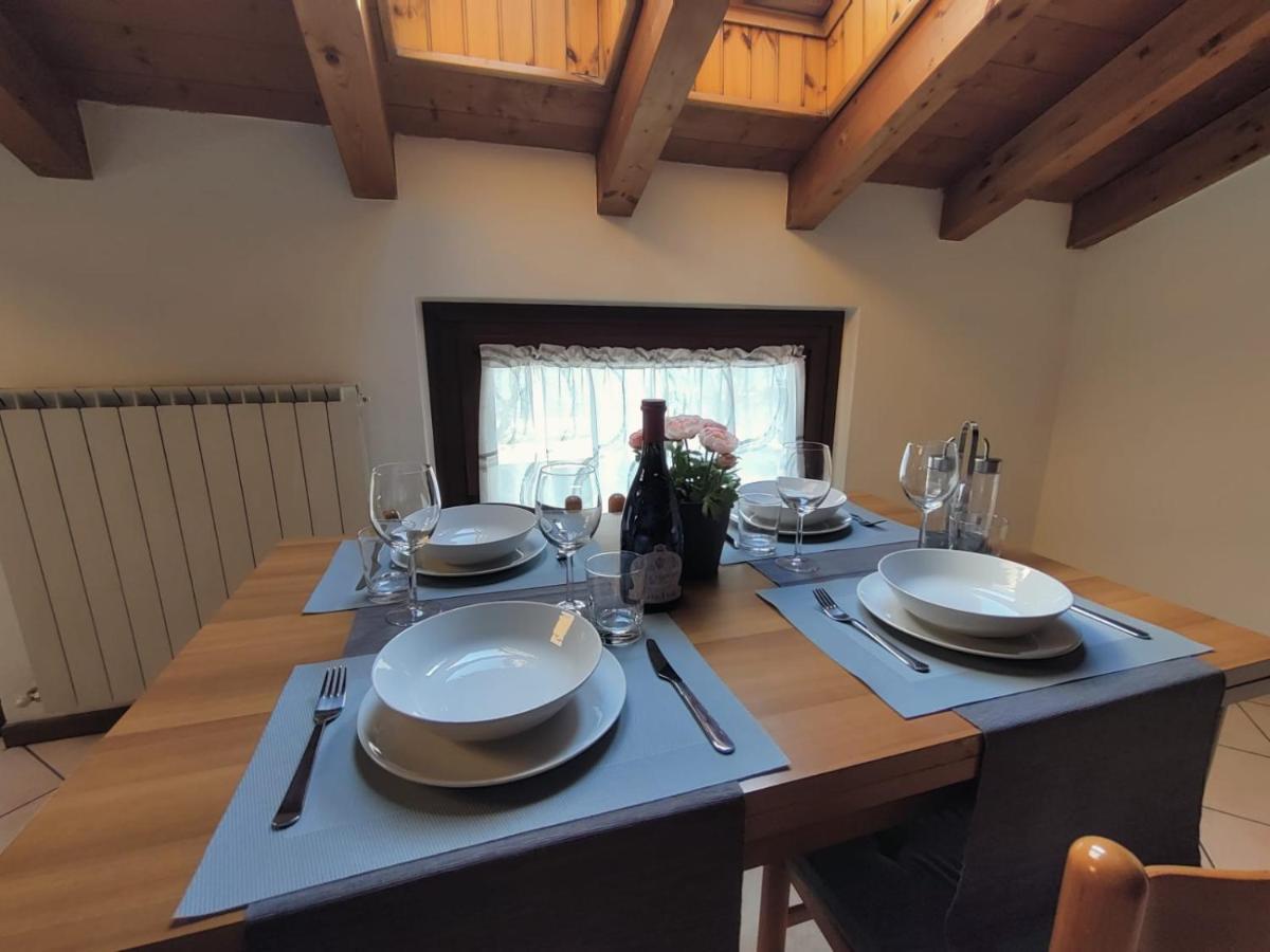 La Mansarda Sul Lago Lovere Luaran gambar